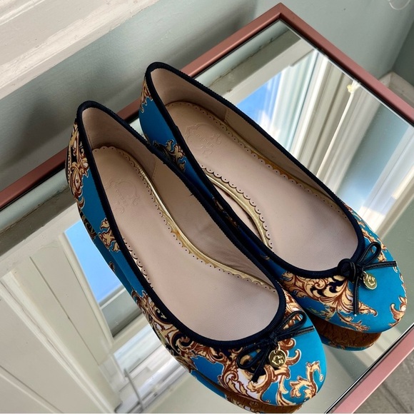 C. Wonder Turquoise and Gold Ballet Flats Size 8 - Picture 2 of 11